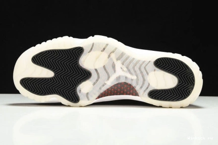 Low 11 Jordan Retro 0823